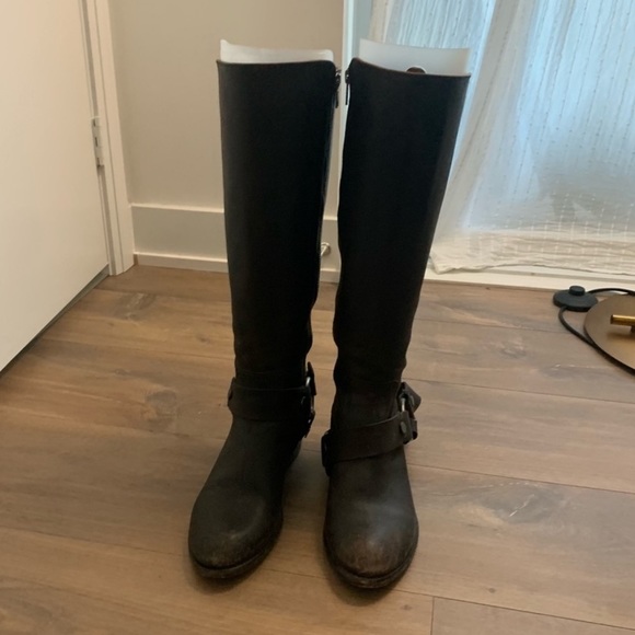 Frye Tall Leather Carson Harness Boot - Picture 9 of 10